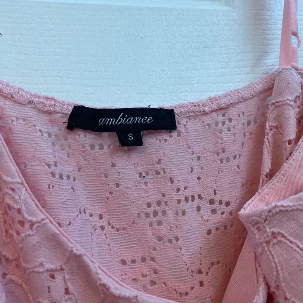 Pink romper - Picture 2 of 2